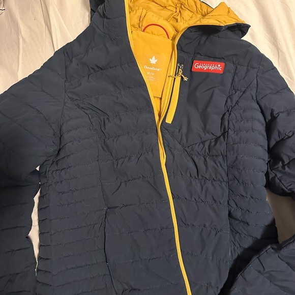 National Geographic Puffer Coat With Hood In Navy, Size Women’s Medium - Picture 4 of 6
